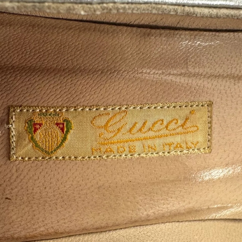 Gucci Women Size EU 35.5 AA US 5 Gold Leather Point Toe Heel Shoes - Picture 8 of 16